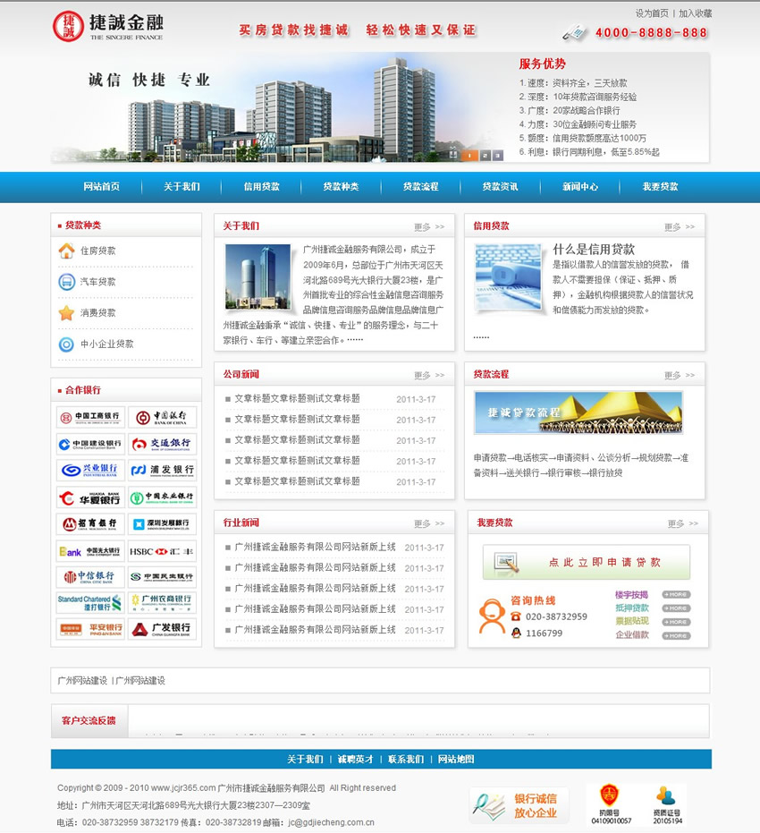 ���\����